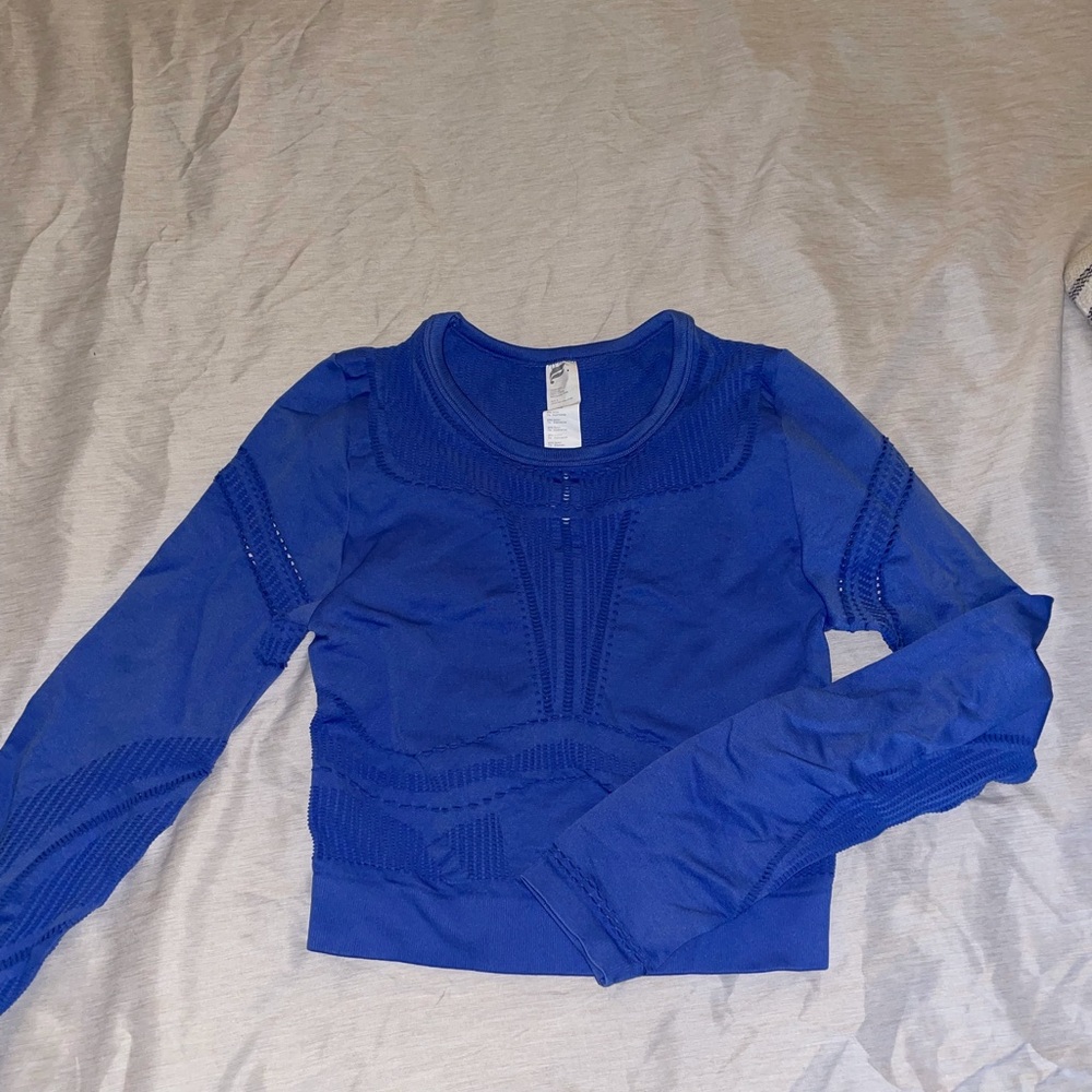 Fabletics crop top
